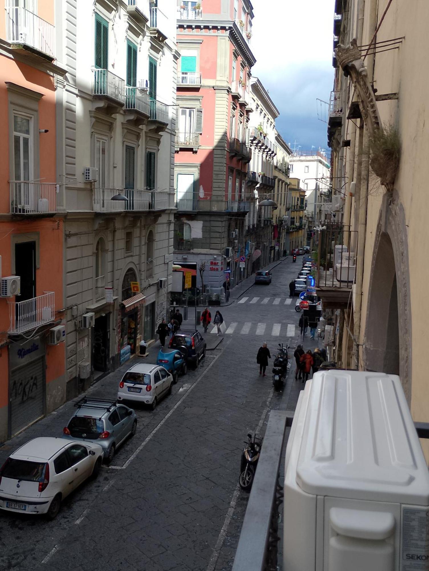 Apartment Centro Storico Un Passo Da San Gennaro