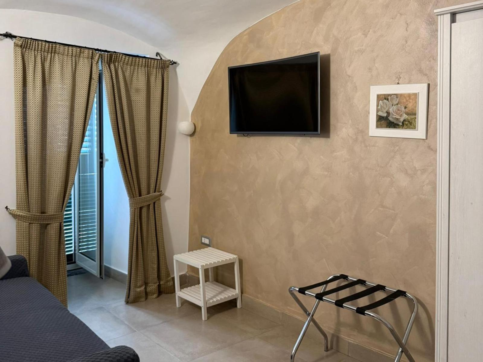 Chiaia Guest house Naples