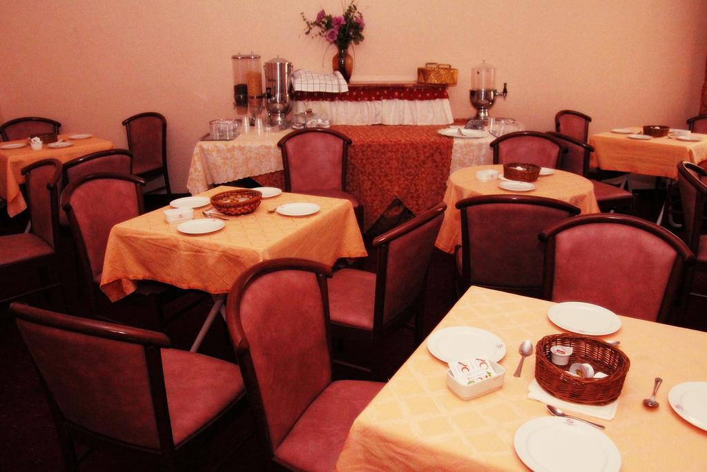 Luna Rossa Hotel