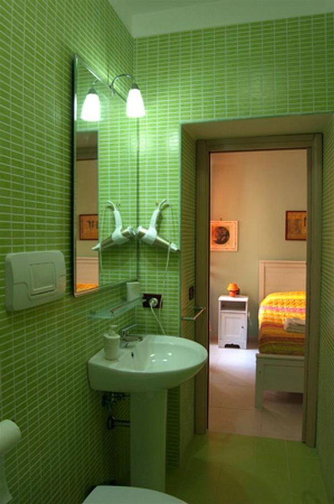 Bed & Breakfast Quattro Palazzi Centro Naples