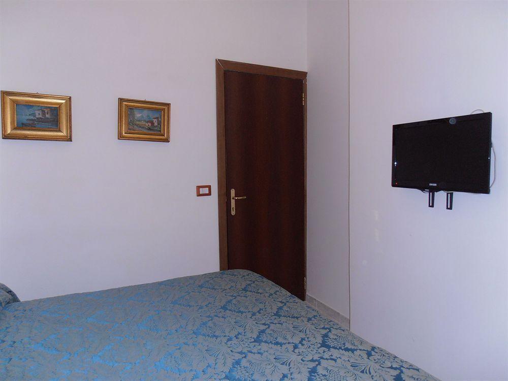 Plebiscito Bed & Breakfast Naples