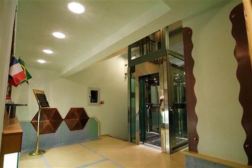 Eden 3* Naples