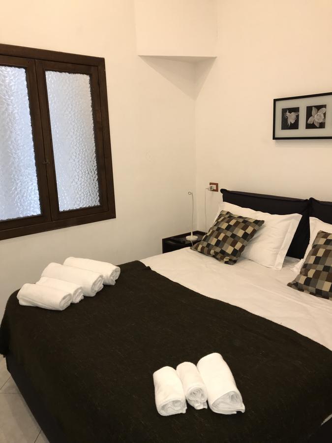 Plebiscito Bed & Breakfast Naples