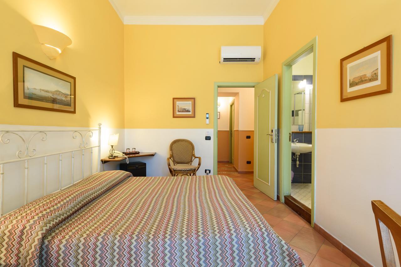 Mergellina Hotel