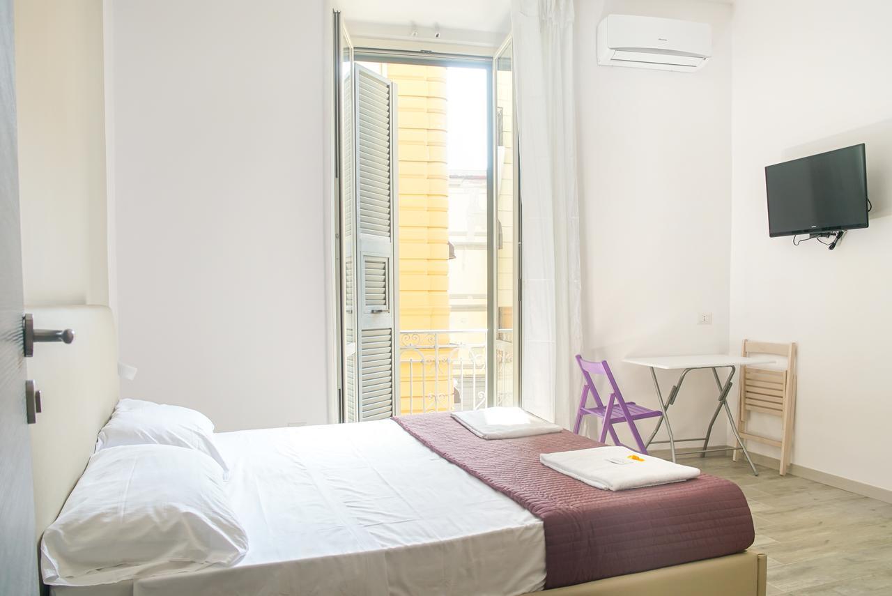 Bed & Breakfast Universita Naples