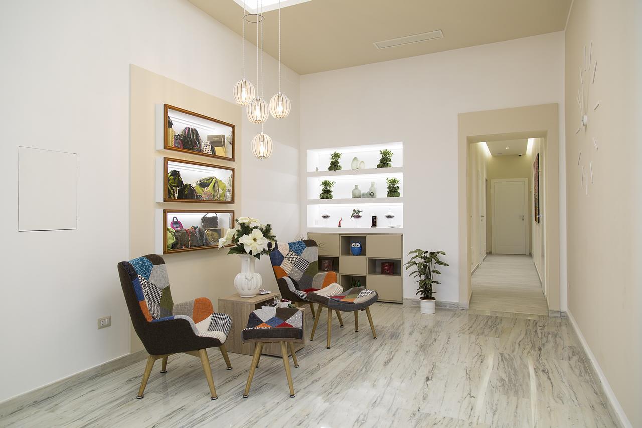 The Five Bed & Breakfast Naples