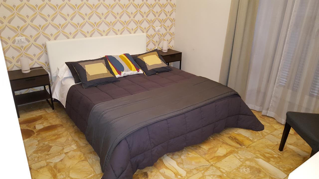 Rettifilo 3* Naples