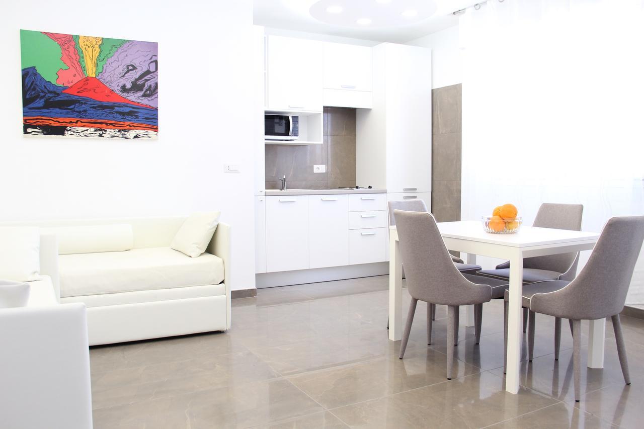 Mondo Suites Apartments Apartment