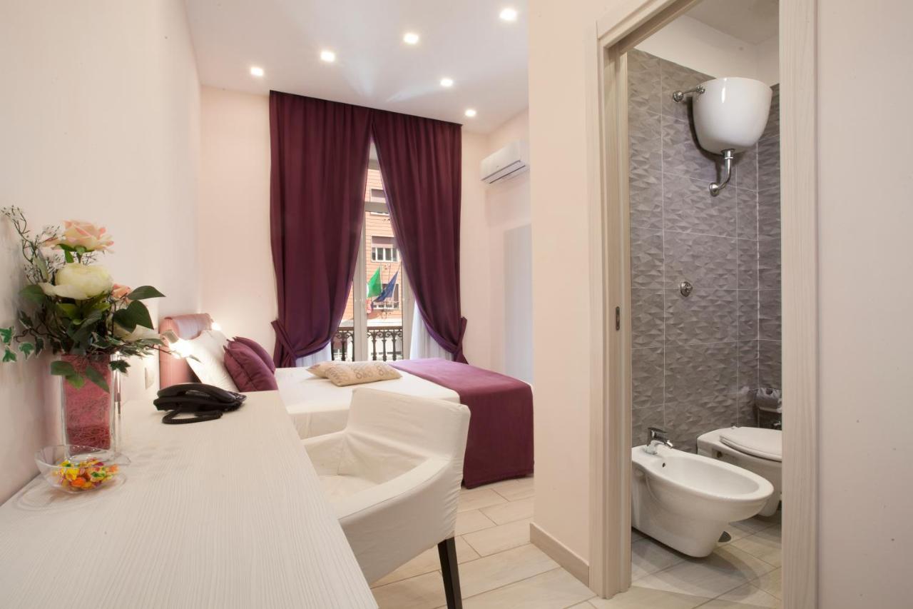 Dei Catalani 5* Naples