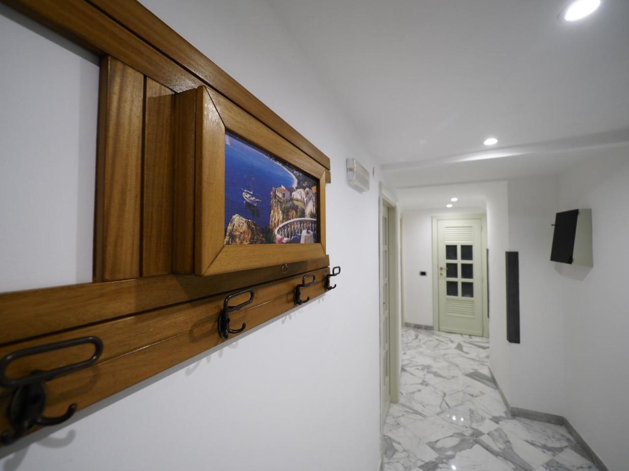 R.g. House *