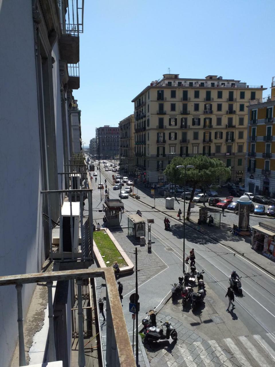 Beb Pantarei * Naples