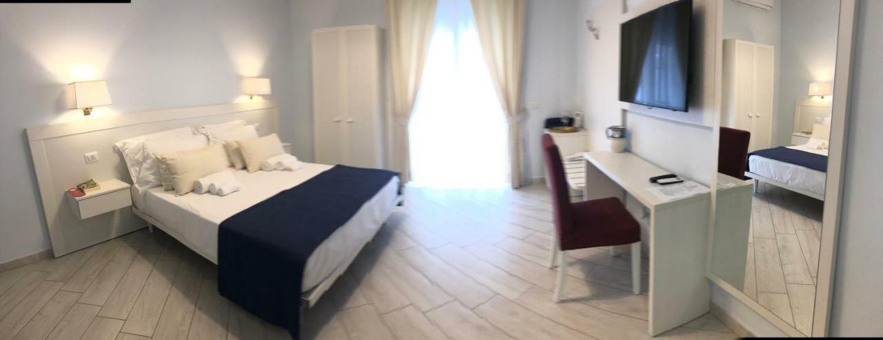 Maison Claudette Toledo Guest house
