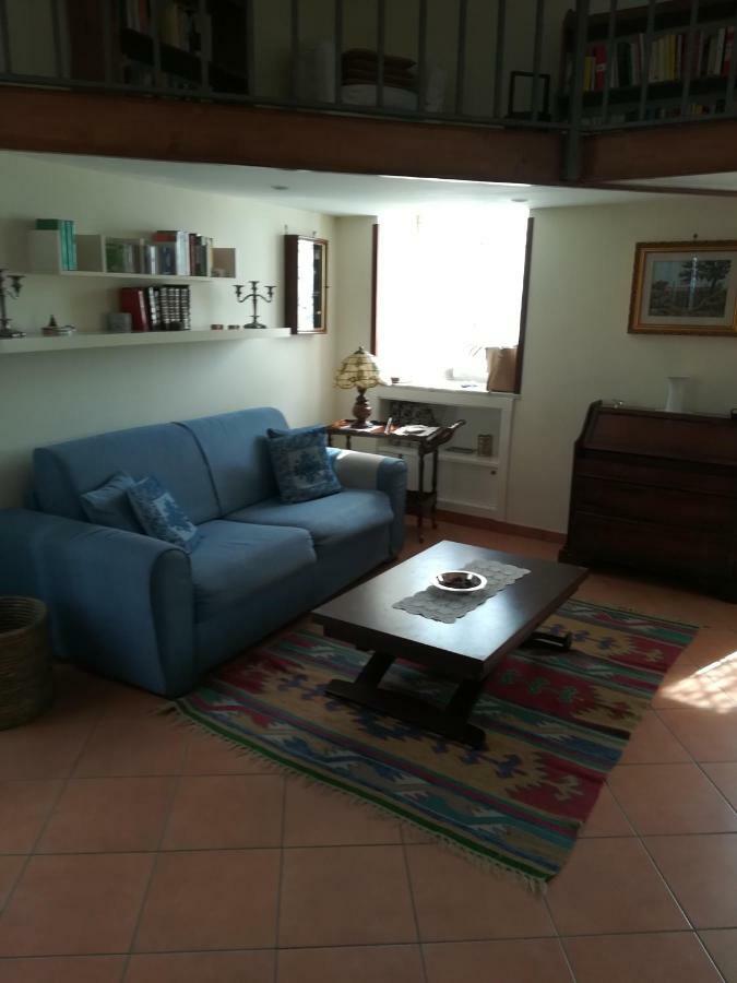 A Wonderful Penthouse In Apartment Naples