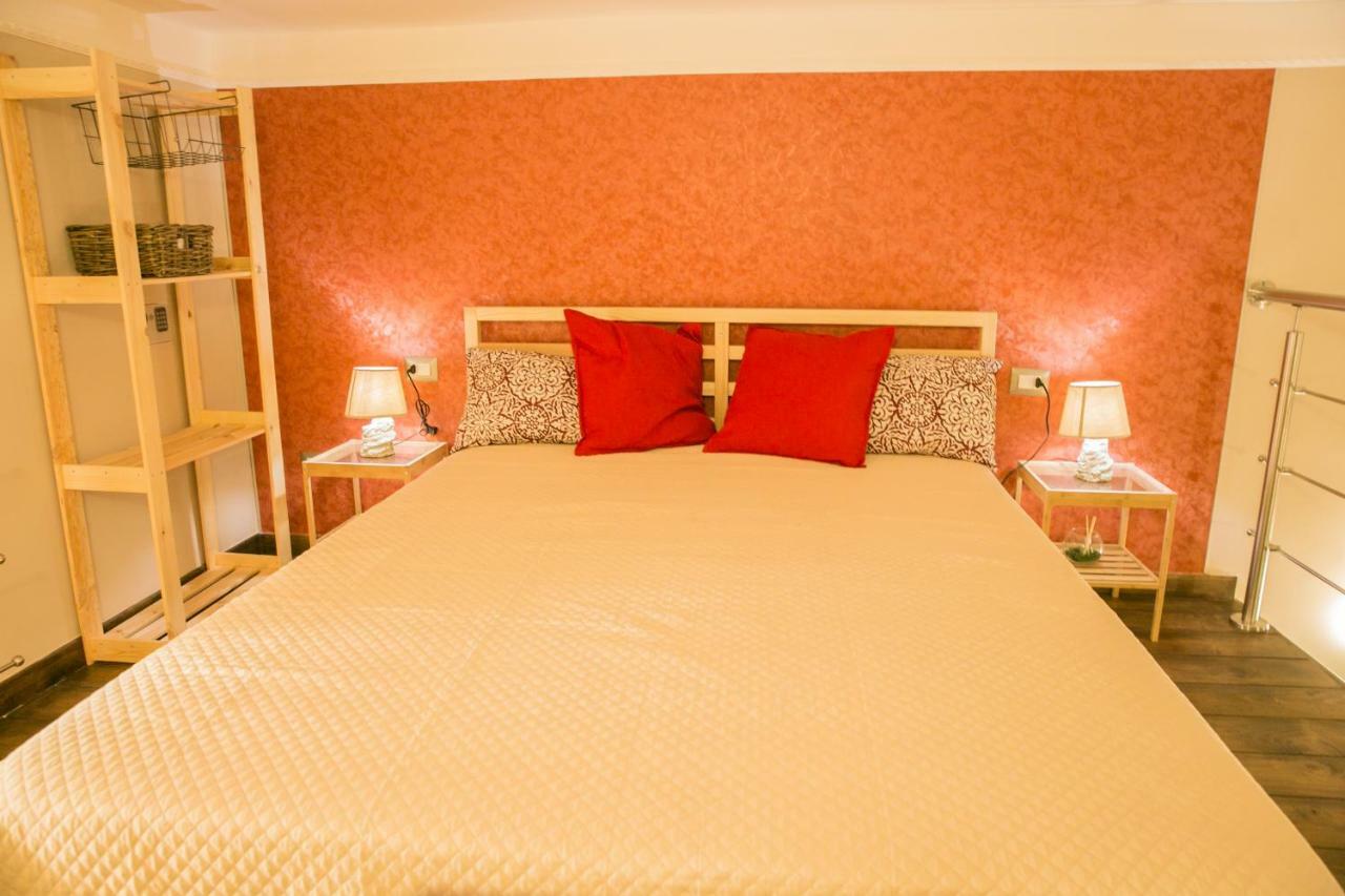 Guest house Casa Cairoli Naples