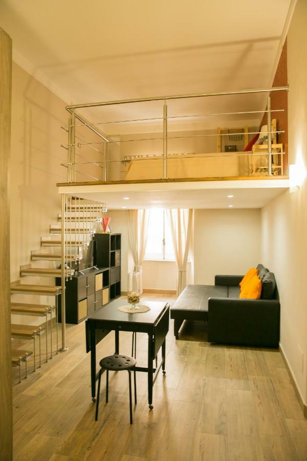 Guest house Casa Cairoli Naples