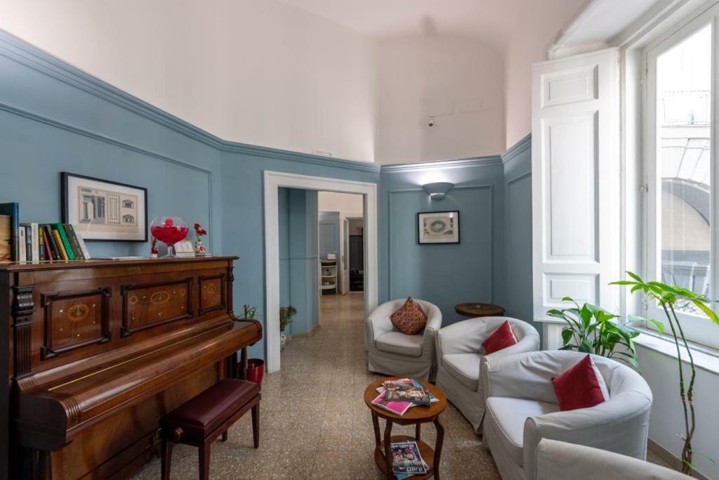 Bed & Breakfast Aragonese Luxury Naples