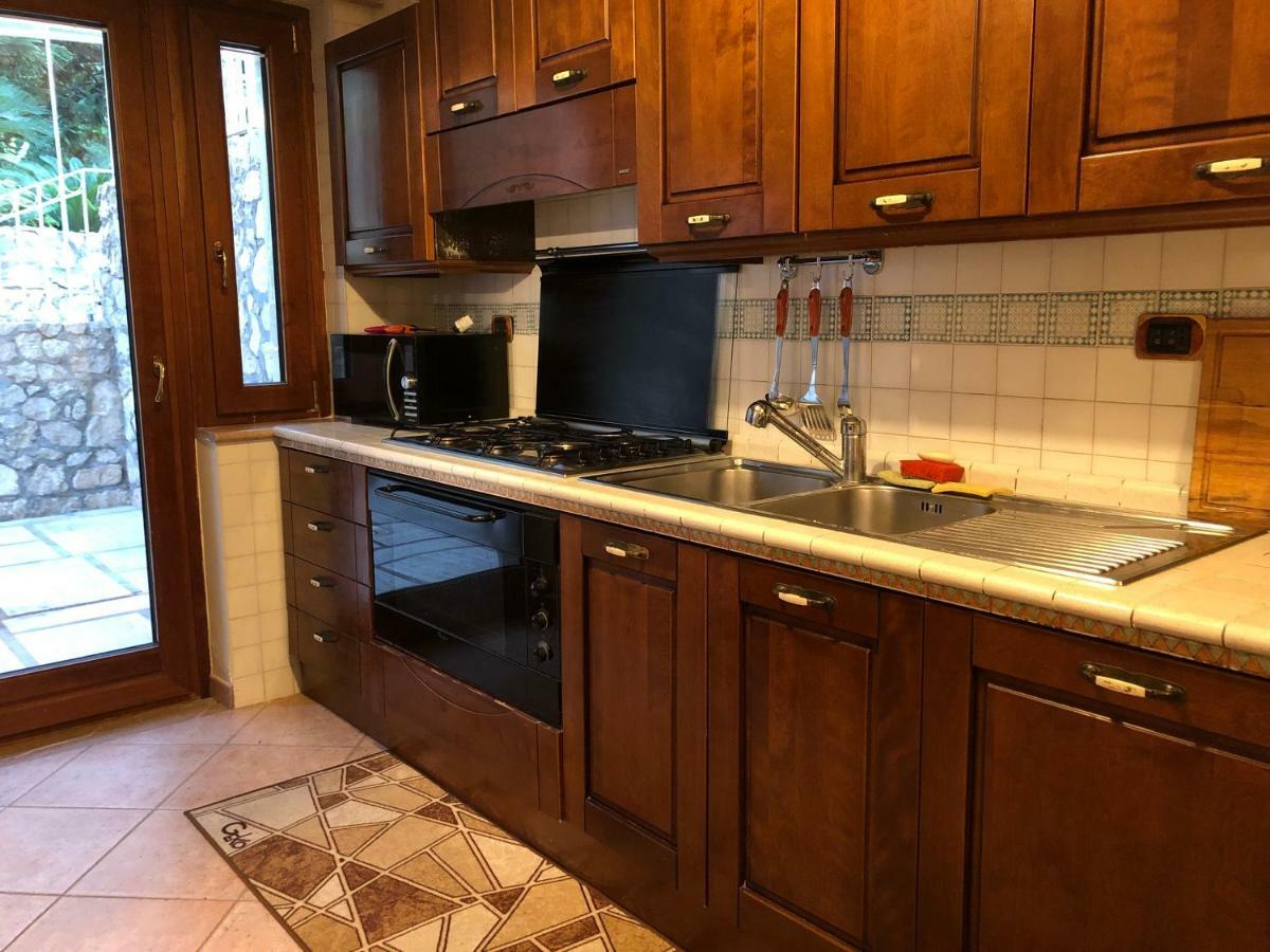 Apartment Holiday Family - Big On The Swimming Pool In Front Of Capri Naples