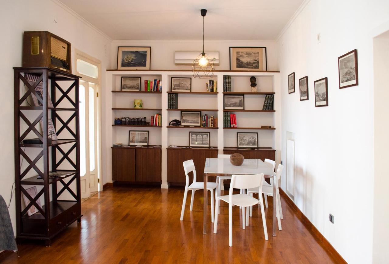 Salotto Napoletano Bed & Breakfast *