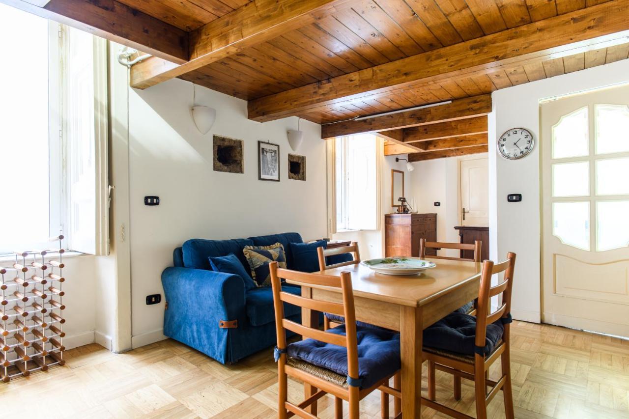 Residenza Santa Lucia * Naples
