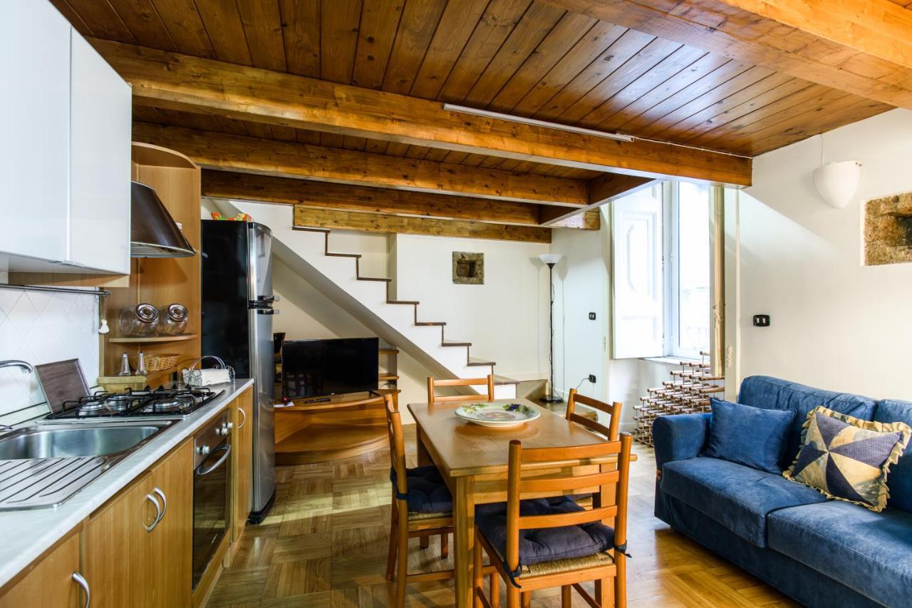 Residenza Santa Lucia * Naples