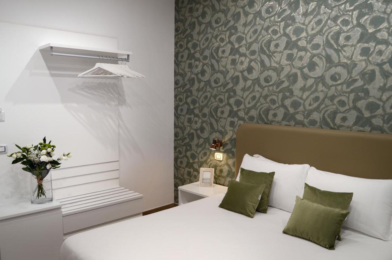 Bed & Breakfast Napoliseason & Breakfast 5*