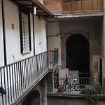 Indipendent Apartment