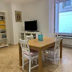 Fafa Apartment