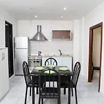 Napoli Centrale Budget Apartment