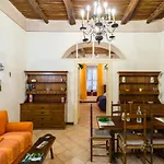 Soriano 34 - Cozy And Central By Napoliapartments