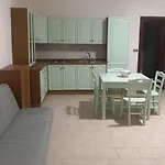La Casa Di Ade