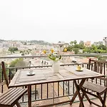 Panoramic Flat Between Materdei And Fontanelle