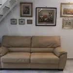 Centro Storico S Chiara House