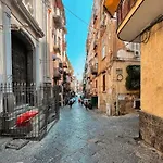 Holiday Naples Art Rooms