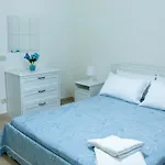 Social House
