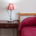 B&B Tecla