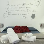 Neapolitan Style Apartrment
