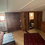 Kamyhouse Una Tranquilla Struttura Nel Verde