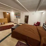Kamyhouse Una Tranquilla Struttura Nel Verde
