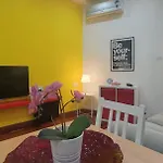 Piazza Del Gesu Apartment