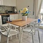 Zara Home - Free Parking