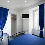 Knight House
