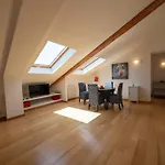Napoli Kiss Apartment By Dimorra
