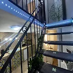 On Ciro Central House