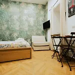 La Casa Di Nini Napoli Centro