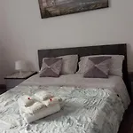 Arenhouse
