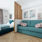 Orefici 8 Home