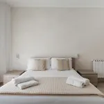 Napoli Fly Guest House 290