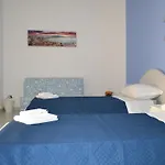 Casa Round