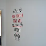 Casa Round
