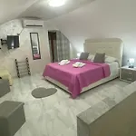 La Casa Di Pulcinella